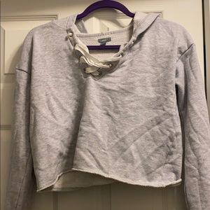 Gray cropped sweatshirt